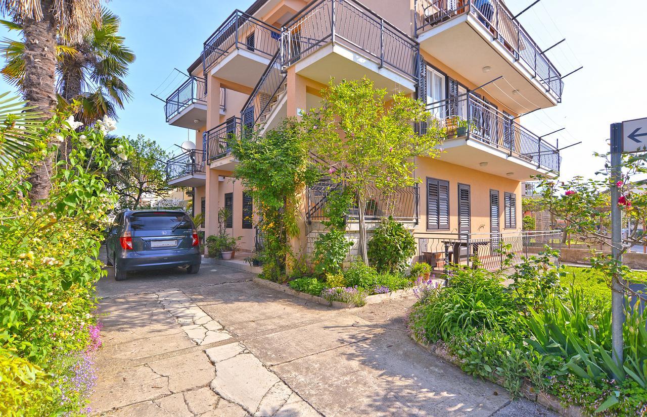 Apartment Ljiljana 1553 Novigrad Istria Exterior foto