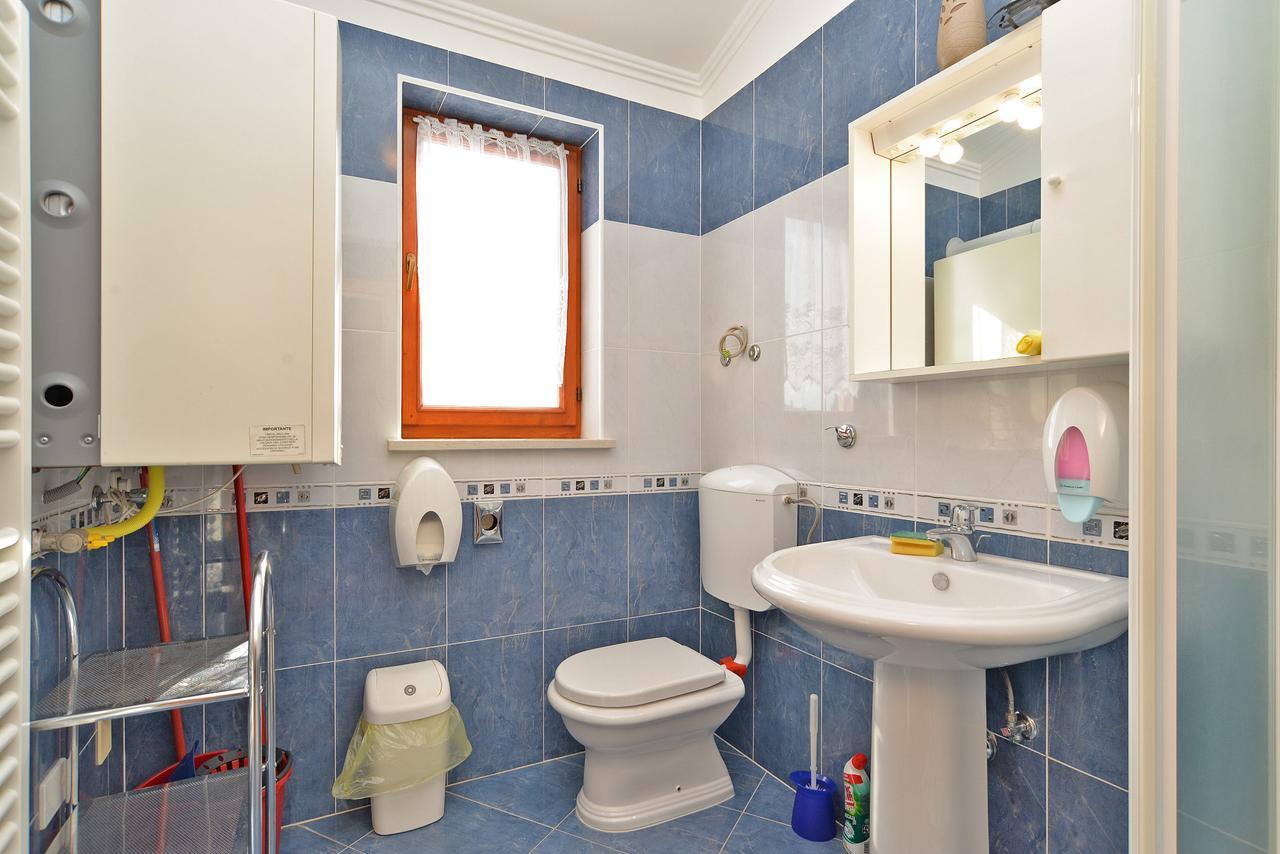 Apartment Ljiljana 1553 Novigrad Istria Exterior foto
