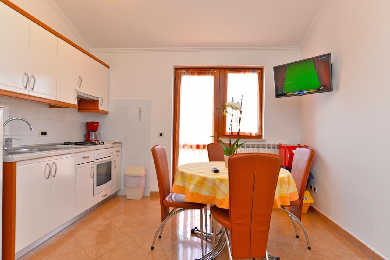 Apartment Ljiljana 1553 Novigrad Istria Exterior foto
