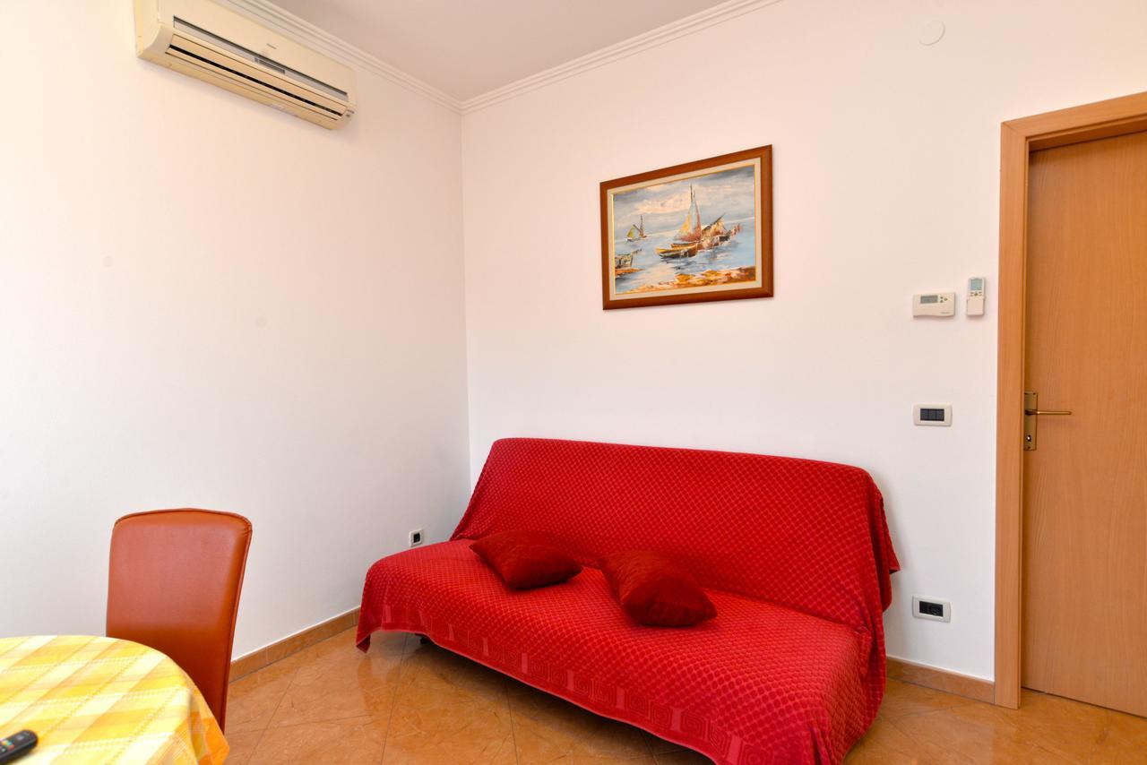 Apartment Ljiljana 1553 Novigrad Istria Exterior foto