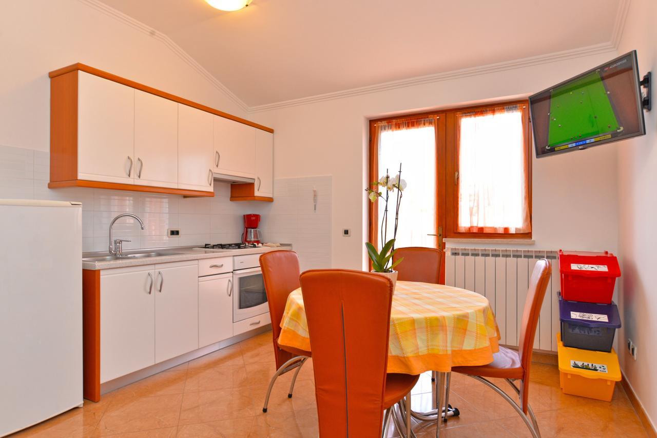 Apartment Ljiljana 1553 Novigrad Istria Exterior foto