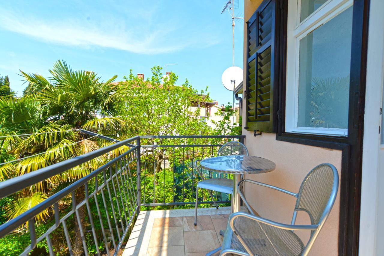 Apartment Ljiljana 1553 Novigrad Istria Exterior foto
